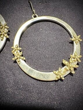 Lucky Brand 2-tone Gold Floral Disk Earrings - Women Jewelry